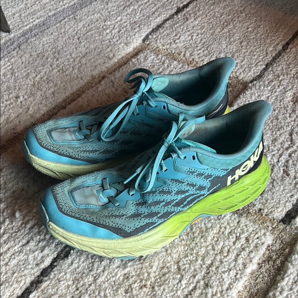 Hoka Speedgoat 5
